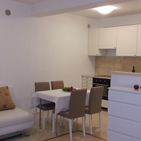 Apartmani Ante Crikvenica Exteriör bild