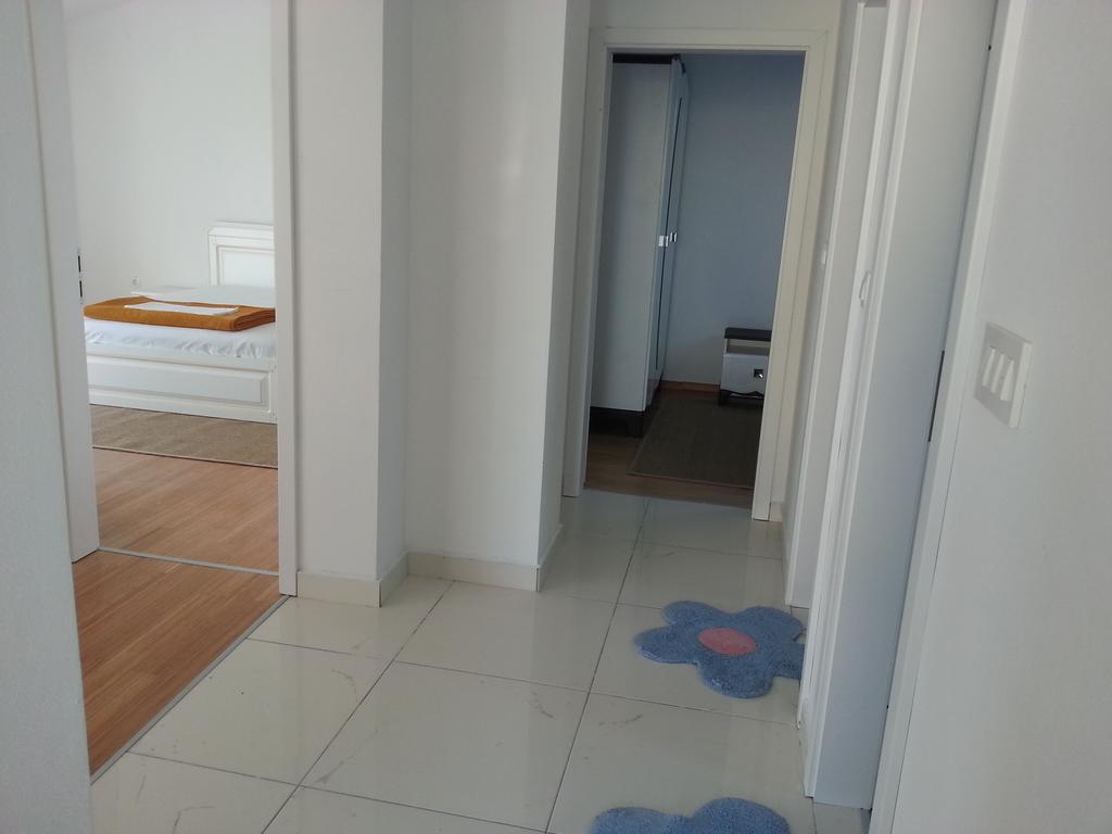 Apartmani Ante Crikvenica Exteriör bild