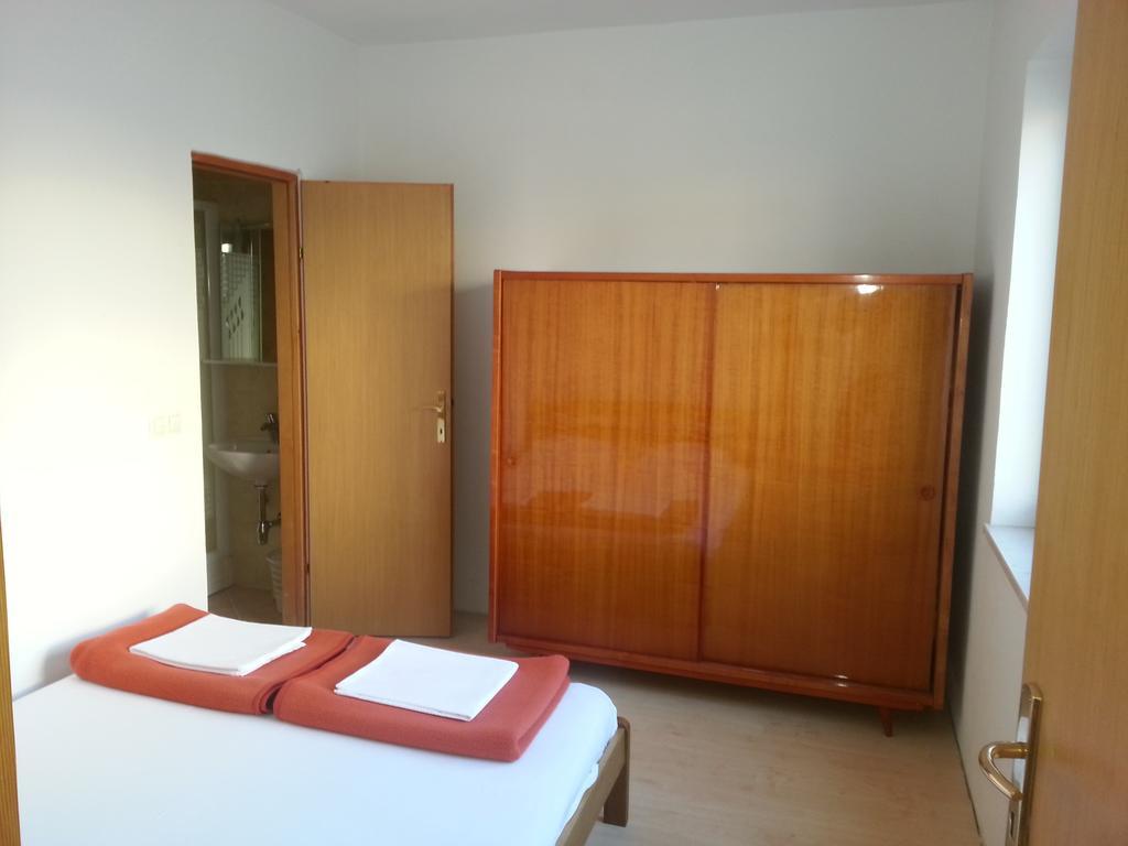 Apartmani Ante Crikvenica Exteriör bild
